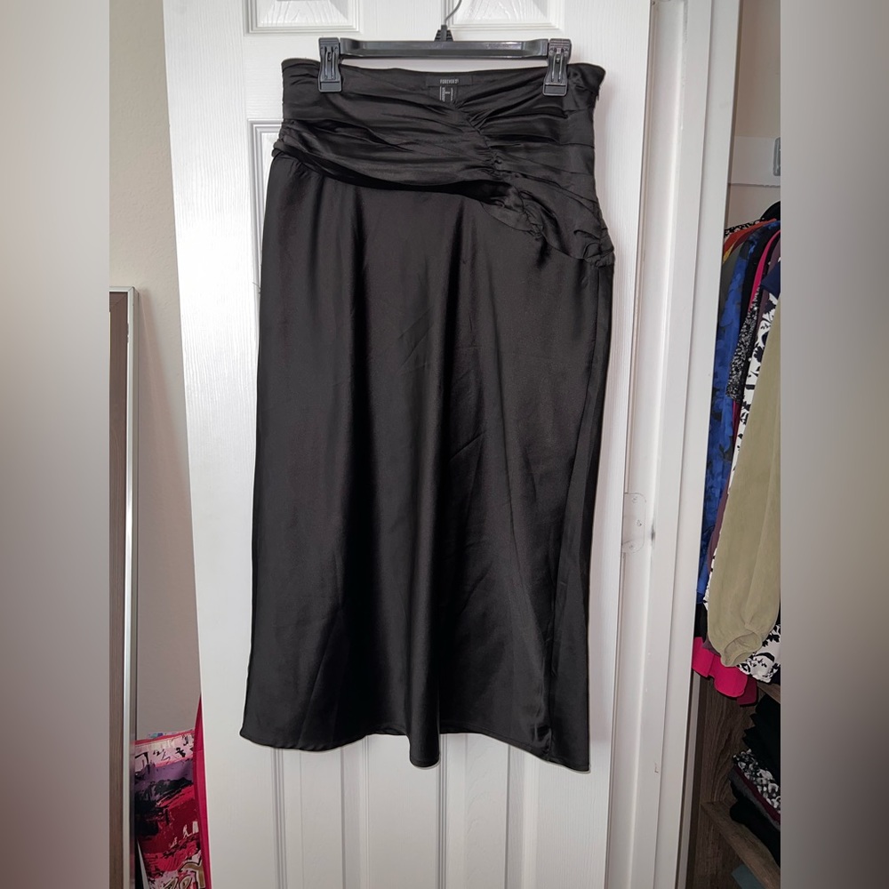 Forever 21 Black Satin Midi Skirt, Size L